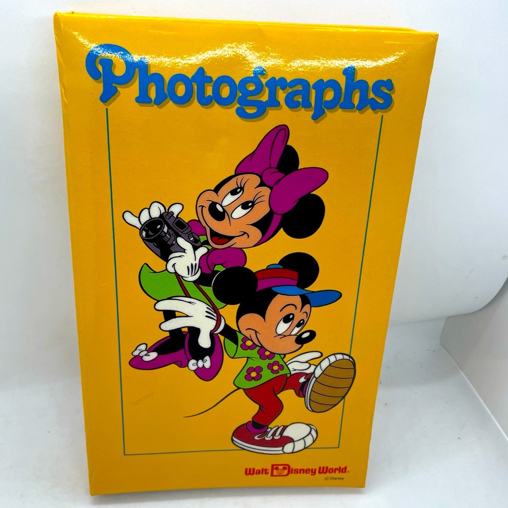VINTAGE Walt Disney World Photo Album - 72 Photos Unused RARE